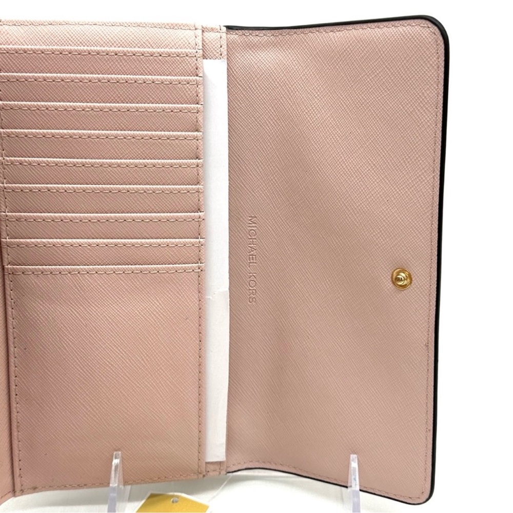 Michael Kors Large Trifold Wallet Powder Blush (NWT) - Picture 9 of 10